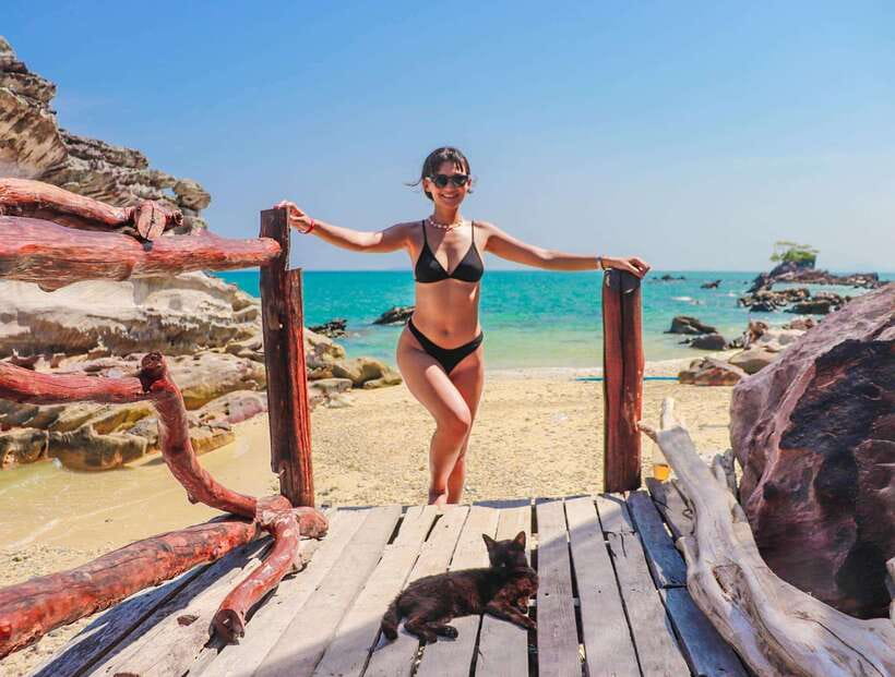 Phuket: 3 Khai Islands Relax & Snorkeling Half/Full Day Tour - Hotel transfers and meeting at Roong Siam Pier