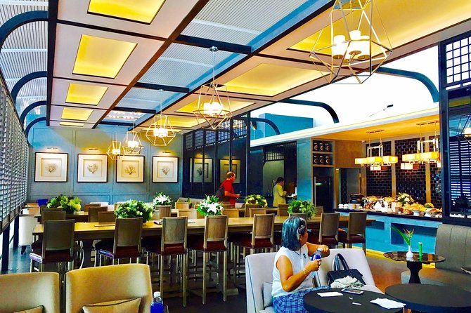 Phuket Airport VIP Fast-Track Immigration with Personal Guide - Adding a hotel transfer