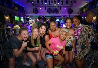 Phuket: Bar Crawl Tour