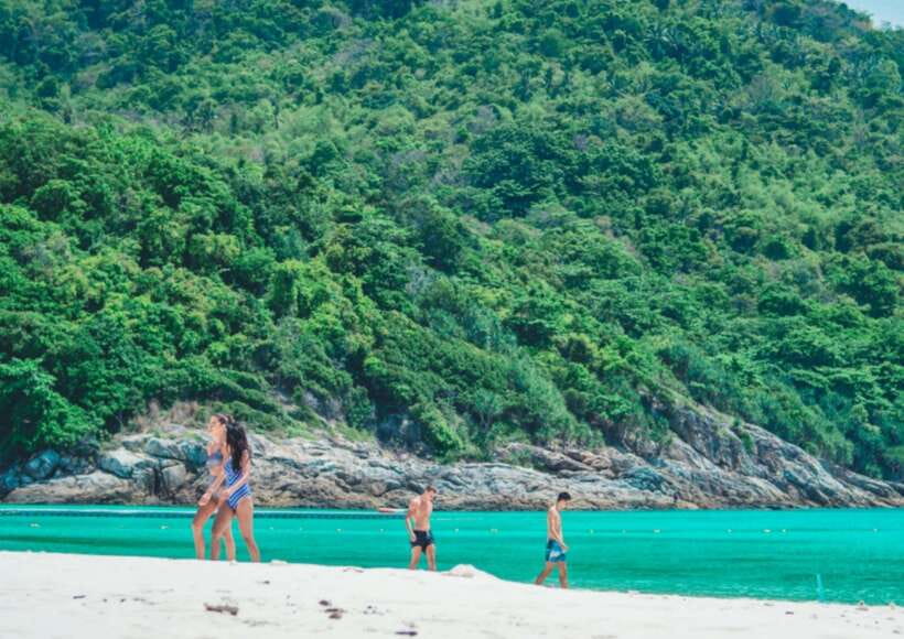 Phuket: Coral Island Catamaran Cruise with Sunset Dinner - Practical tips for a smoother day