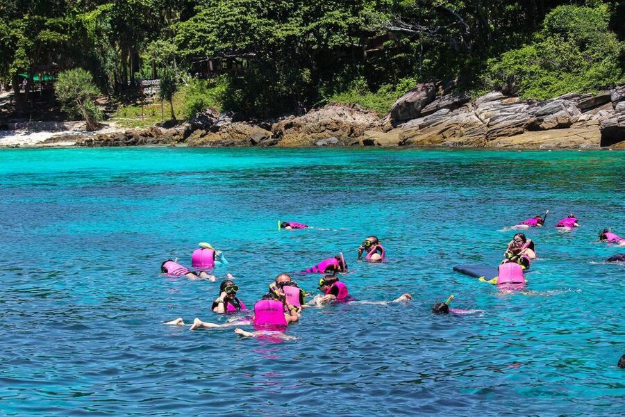 Phuket: Coral Island Day Tour by Speedboat - Hotel pickup and the morning road to Chalong Pier