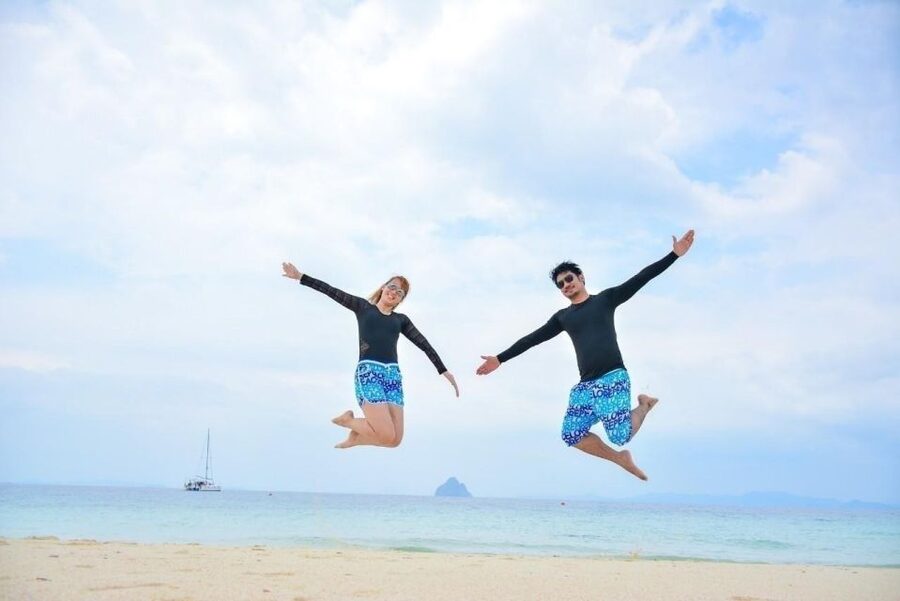 Phuket: Coral Island Half-Day Tour by Speedboat - Optional activities and extra costs