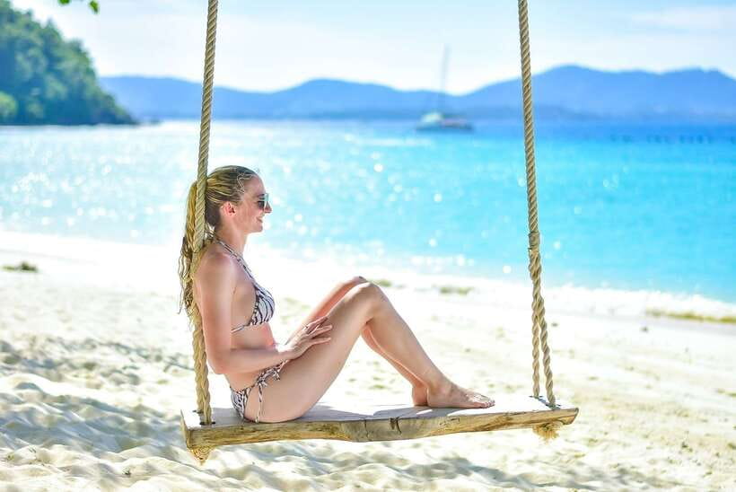 Phuket: Coral Yacht Boat Tour to Coral Island with Sunset - Pickup, timing, and the three choices