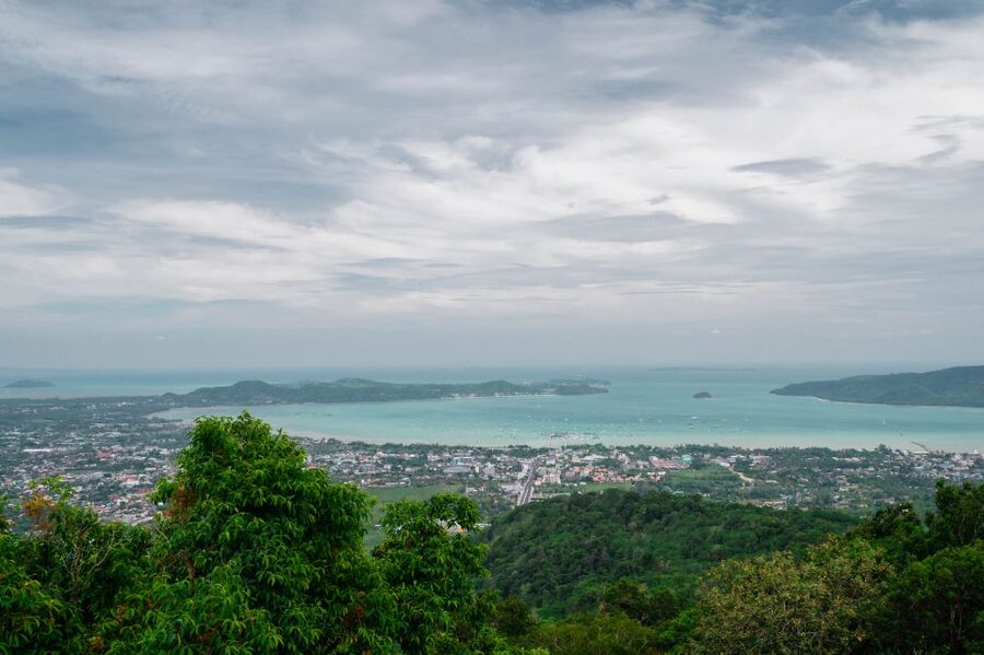 Phuket: Half-Day City Highlights and Viewpoints Group Tour - Weather, traffic, and changes to expect