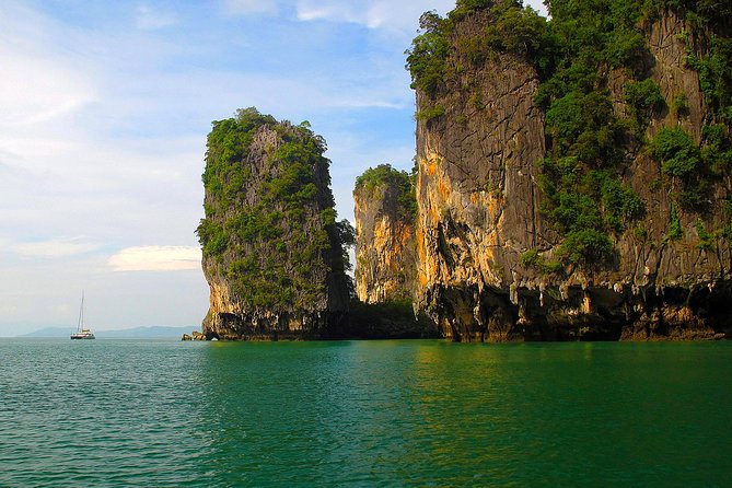 Phuket: James Bond Island by Premium Speedboat with Lunch - Lunch and village life at Ko Panyi