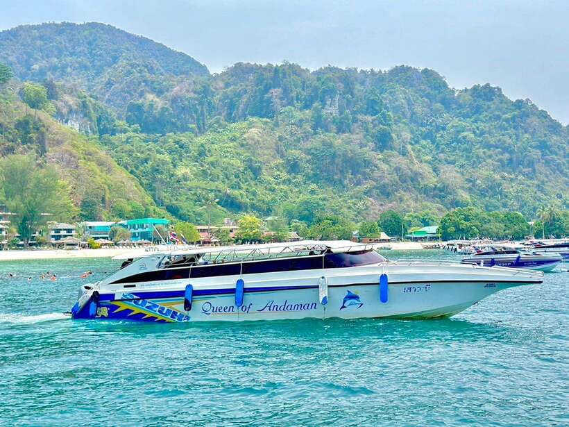 Phuket: Phi Phi Islands and Maya Bay Day Trip with Lunch - The speedboat ride and the first sea views
