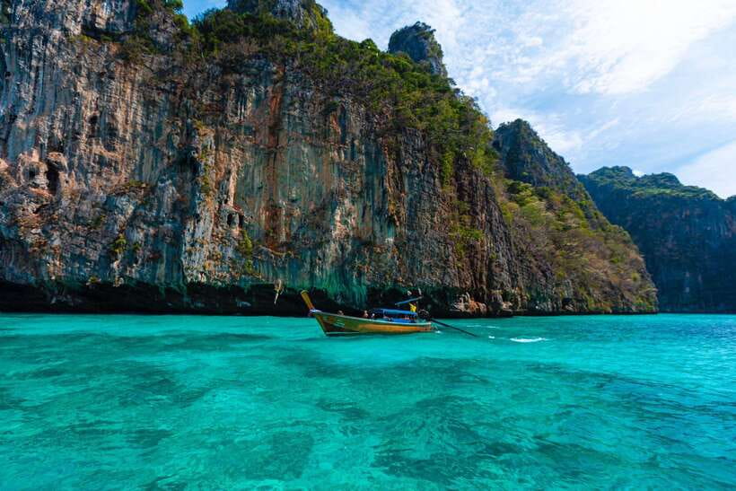 Phuket: PhiPhi, Maya Bay & Khai Island Day Tour with Lunch - The one-hour ride to Phi Phi