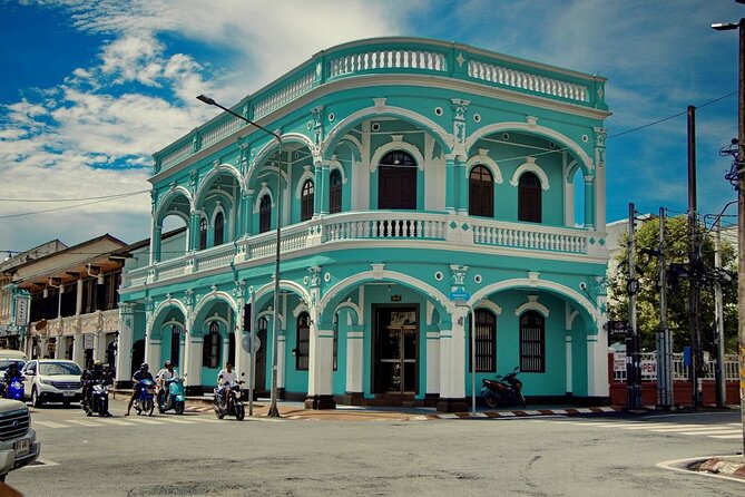 ️ Phuket Private Instagram Tour: All-Inclusive - A private photo day instead of a standard island tour