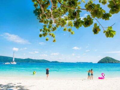 Phuket: Racha and Banana Beach by Speedboat with Lunch