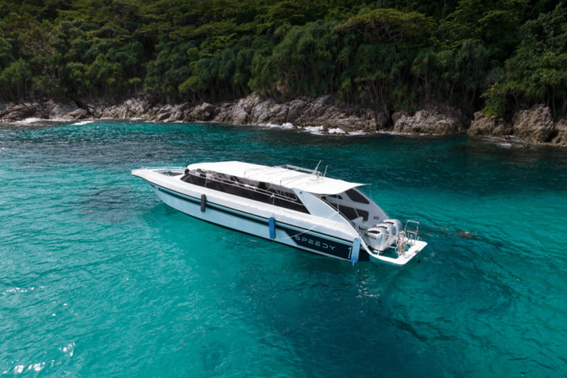 Phuket: Racha and Coral Islands Speedboat Trip with Lunch - Swimming and snorkeling at Racha