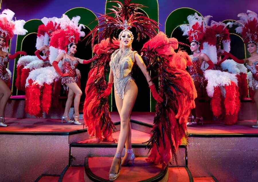 Phuket: Simon Cabaret Show Admission Ticket with Transfer - Who will enjoy Simon Cabaret most