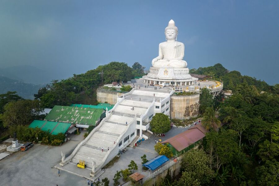 Phuket: Wat Chalong, Viewpoint, and Old Town Guided Tour - Phuket Old Town in one compact hour