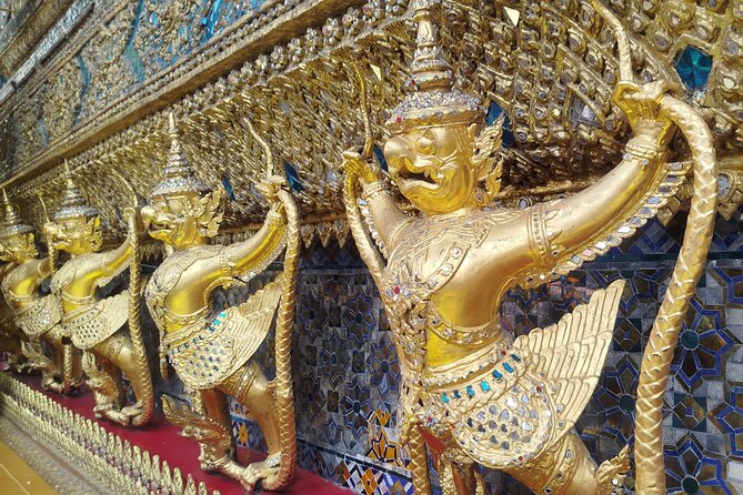 Premium Bangkok City Tour by Tourist Boat and TukTuk - Wat Suthat and a Thai sweet