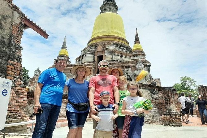 Private Ayutthaya Temples Tour From Bangkok - Wat Lokayasutharam offers a giant reclining Buddha