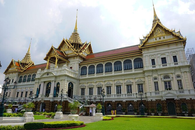Private Bangkok City Tour One Day With The Grand Palace - The Grand Palace: Bangkok’s grandest address