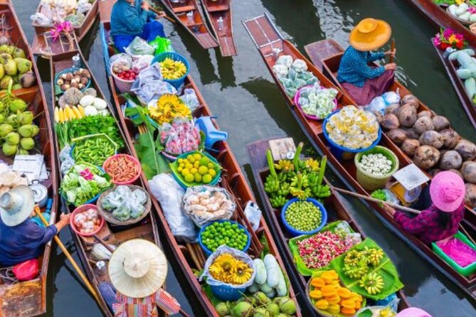 Private Damnoen Saduak Floating Market and Train Market Tour - Two Thai markets, one long morning