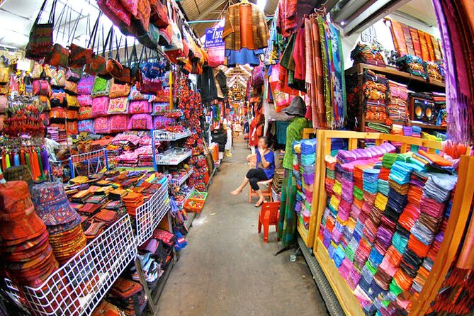 Private Exclusive Guided Chatuchak Weekend Market Shopping Tour - Why Chatuchak works best with a private guide