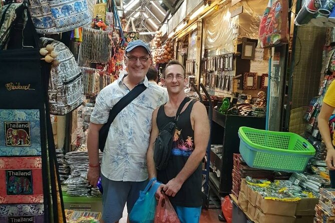 Private Exclusive Guided Chatuchak Weekend Market Shopping Tour - Who will get the most from this tour