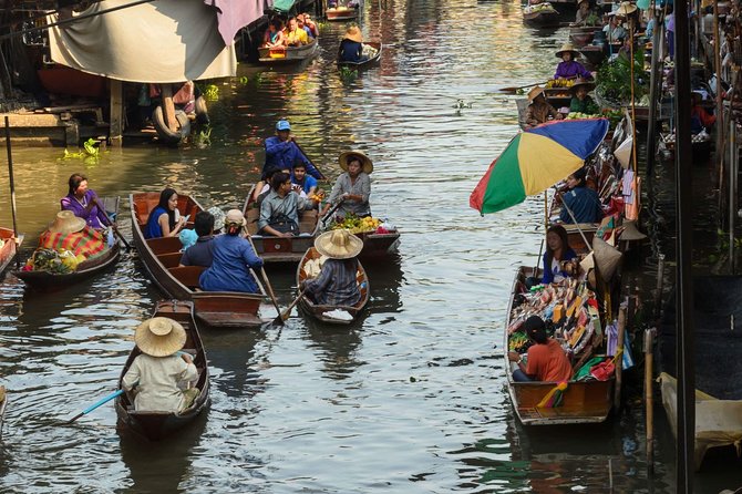 Private Excursion to Floating Market and Ayutthaya World Heritage - One long day, three very different sides of Thailand
