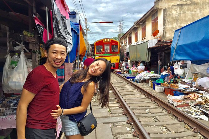 Private Excursion to Maeklong Railway and Floating Markets - Shopping, snacks, and the market walk