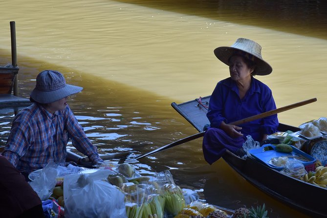 Private Excursion to Maeklong Railway and Floating Markets - How the tour handles families and different interests