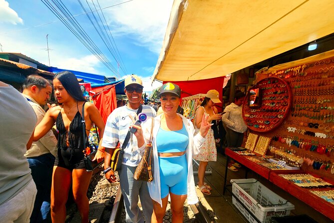 Private Floating Market, Train Market and After Rain Cafe Tour - Is $167 per person a fair price?