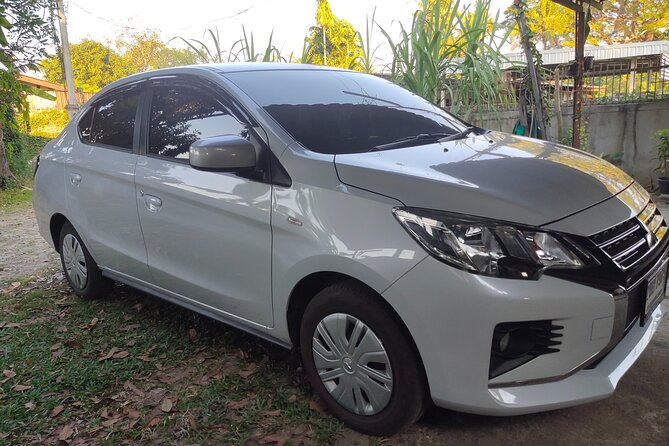 Private Luxury Car rental + English speaking driver: - A practical seven-hour day around Chiang Mai