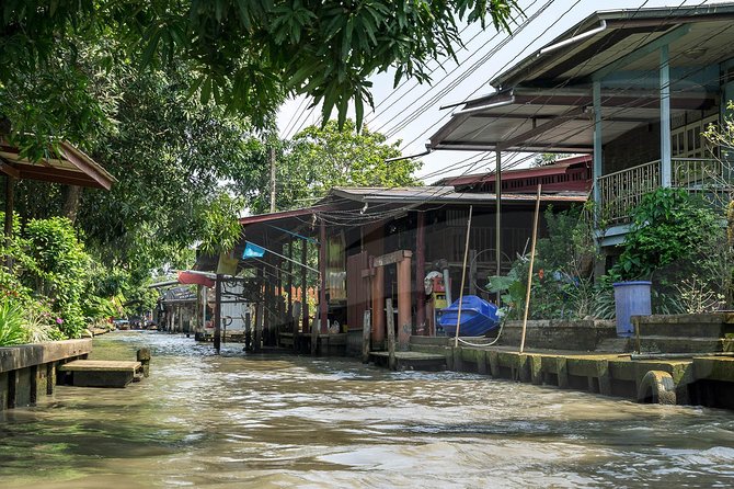 Private Tour: Floating Markets of Damnoen Saduak Cruise Day Trip from Bangkok - Coconut sugar in Samut Sakhon
