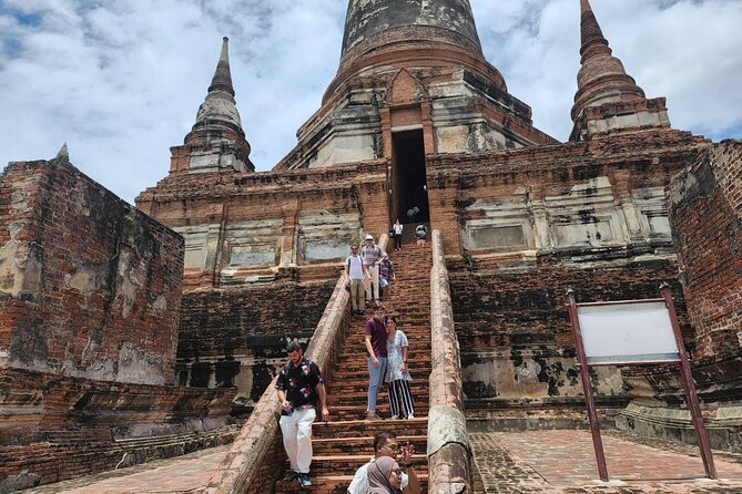 Private Tour: Full-Day Ayutthaya Tour from Bangkok - Wat Yai Chai Mongkol and its long rows of chedi