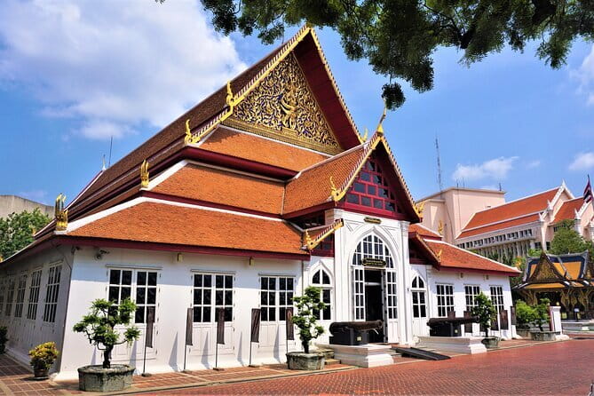 Private Tour: Grand Palace,Wat Phra Kaew, Museum&Cooking Class - Wat Phra Kaew and the Grand Palace at 7:30 a.m.