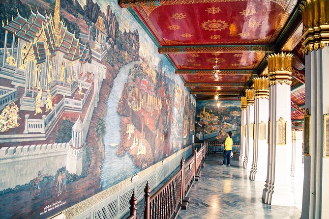 Private Tour: Half-day Grand Palace and Wat Arun by Boat - Riding the Thonburi canals by longtail boat