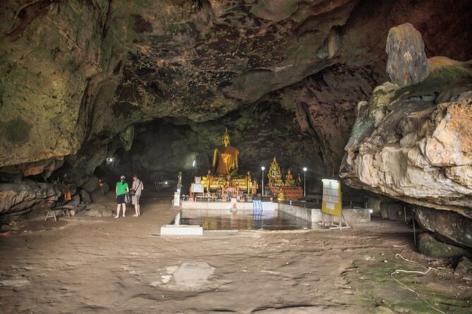 Private Tour to Kanchanaburi Death Railway and Elephant Haven - Guides, vehicles, and what can affect the day