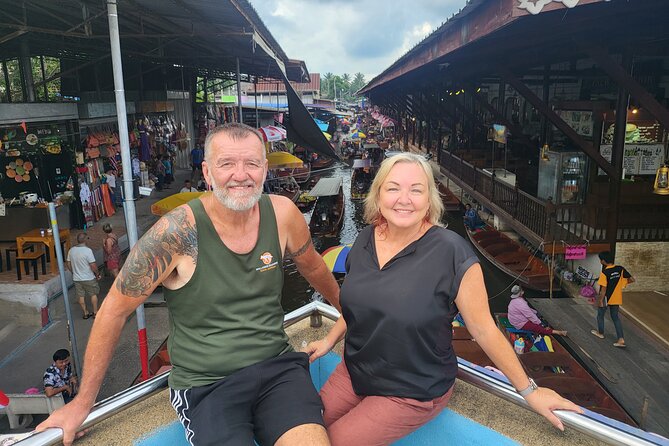 Private Tour to Maeklong Railway Market and Floating Market - Choosing between 7 AM and 9 AM