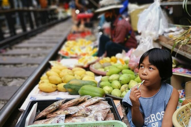 Private Tour to Railway Market and Damnoen Saduak Floating Market - My practical recommendation
