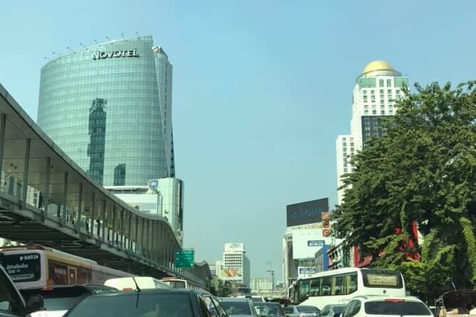 Private transfer from BKK airport to Bangkok City - The vehicle, driver, and level of comfort