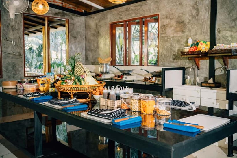 Railay: Hands-On Thai Cooking Class at Railay Beach - Key points to know before booking