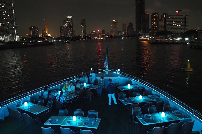 Royal Princess Dinner Cruise: Bangkok Chao Phraya River - Wat Arun after dark