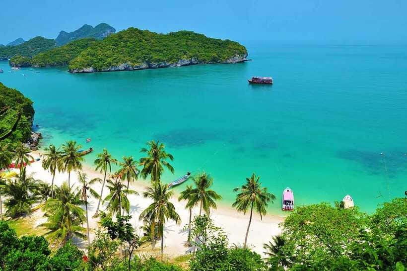 Samui: Angthong Marine Park Boat Tour w/ Transfer and Meals - Thai buffet lunch and a practical break