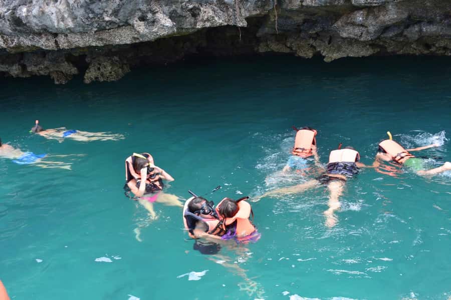 Samui: Angthong Marine Park Boat Tour w/ Transfer and Meals - Morning pickup and the ride from Nathon Pier