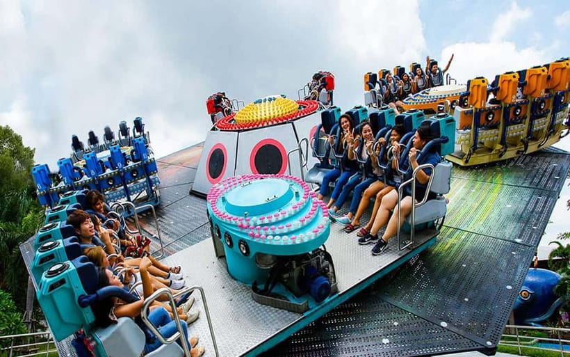 Siam Amazing Park Entry Ticket with Buffet Lunch (NON THAI) - A full day built around water and rides