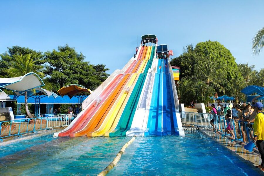 Siam Amazing Park: Water Park Ticket and Buffet Lunch - Getting there from central Bangkok