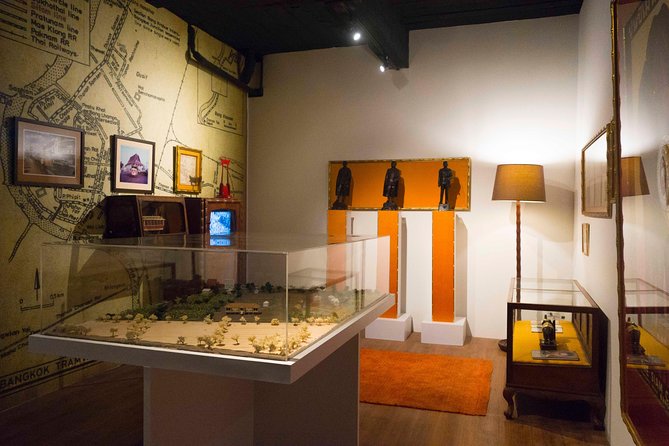 Skip the Line: Patpong Museum Guided Tour - Who will get the most from this Patpong visit