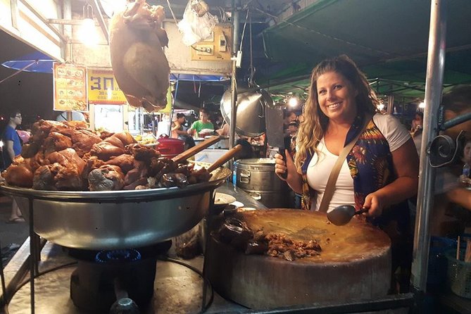 Small-Group Chiang Mai Evening Street Food Tour - Learning to order in Thai