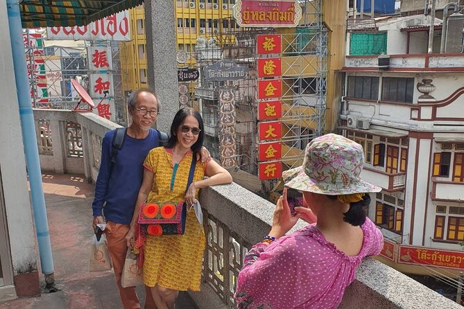 Small-Group: Unseen Bangkok's Chinatown Walking Tour - Starting at Hua Lamphong and entering old Chinatown
