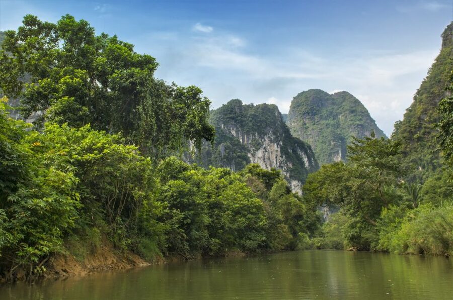 Sok River: Bamboo Raft Ride, Monkey Temple & View Point Tour - Leaving Khao Lak for Khao Sok