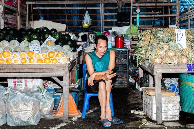 Southern Flavors Phuket Food Tour with 15+ Tastings - Guides make the difference