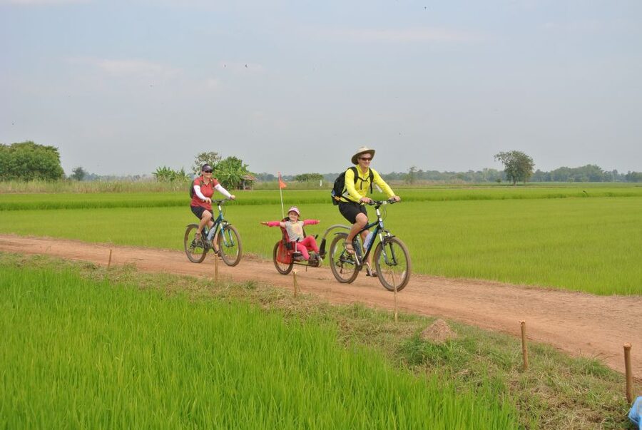 Sukhothai: Historical Park & Countryside Cycling Tour - Bikes, pace, and support on the road