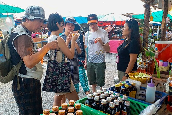 Sunset Local Eats Food Tour in Hua Hin - Booking details that affect your decision