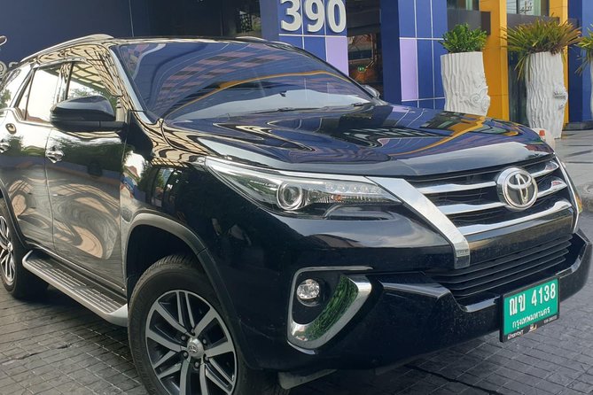 Suvarnabhumi to Pattaya 24 hour Private Airport Transfer Service - The 150-meter walk to your vehicle