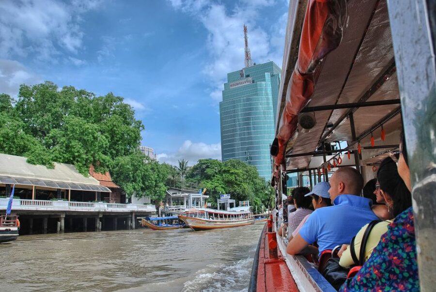 Talat Noi I A Journey Through Art and Culture l Bangkok - Meeting at Saphan Taksin and taking the river boat